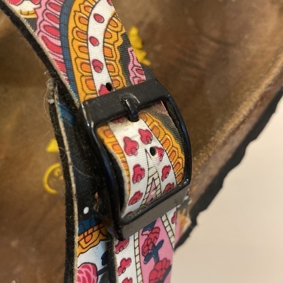 Viking Cork Thong Sandals with Colourful Abstract Design - Picture 10 of 10